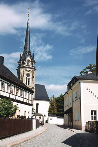 Bild 1 Kirche Schwarzbach