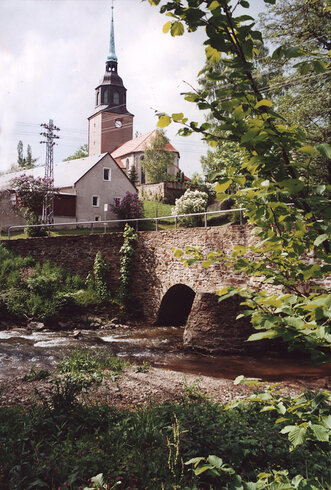 Bild 2 Kirche in Oberbobritzsch