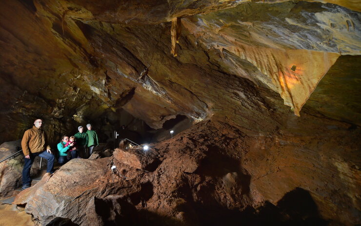 Bild 1 In 16 Metern Tiefe befindet sich eine verborgene Naturschönheit: die Drachenhöhle Syrau.