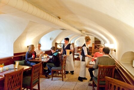Bild 6 Restaurant "Roßtunnel"