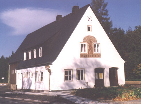 Bild 4 ehemaliger Bahnhof Bärenstein (Vereinshaus/Ausstellung)