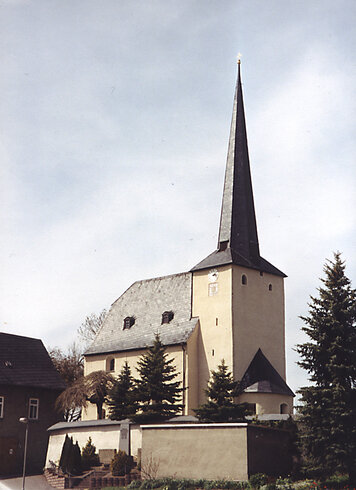 Bild 3 Kirche in Langenbach