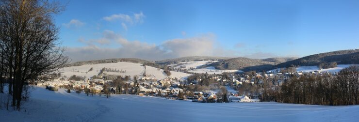 Bild 1 Galgenberg Panorama Blick auf Erlbach