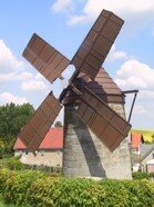 Bild 4 Holländer-Windmühle in Reichstädt