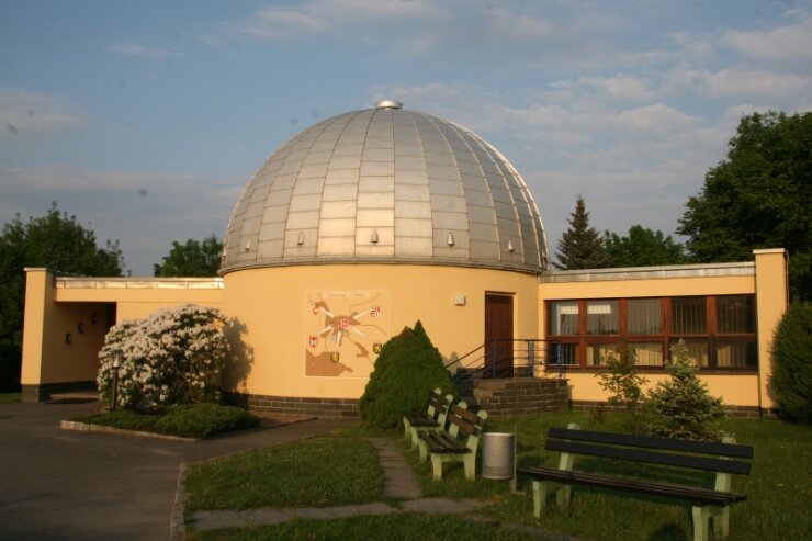 Bild 1 Schulsternwarte und Planetarium Sigmund Jähn Rodewisch