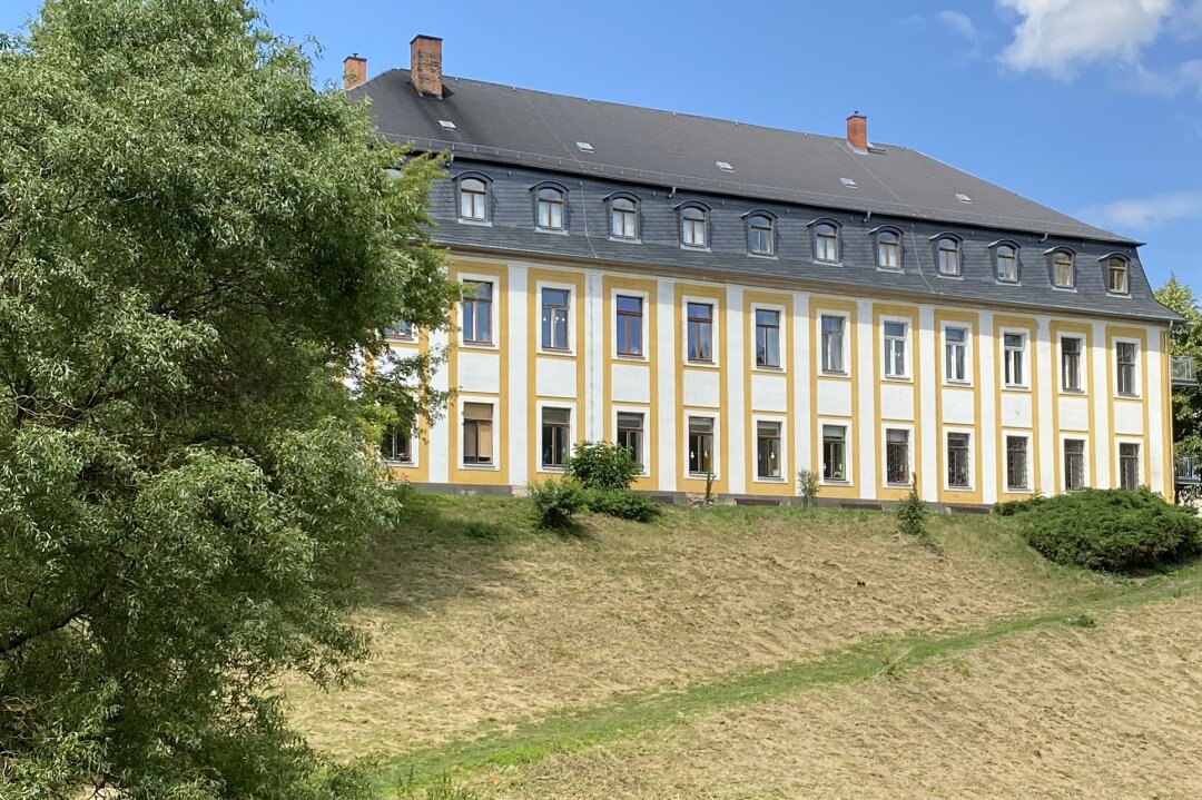 Lesung auf Schloss Leubnitz enthüllt "Glücksorte im Vogtland" 