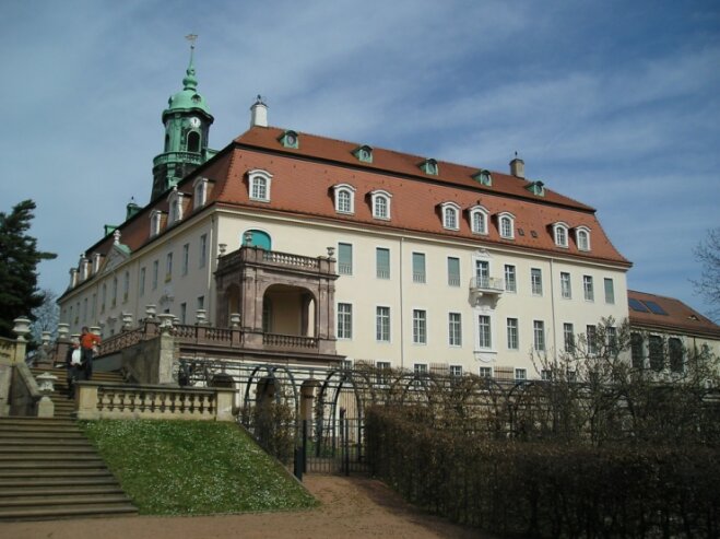 Bild 2 Schloss Lichtenwalde ist für seinen Barockpark bekannt.